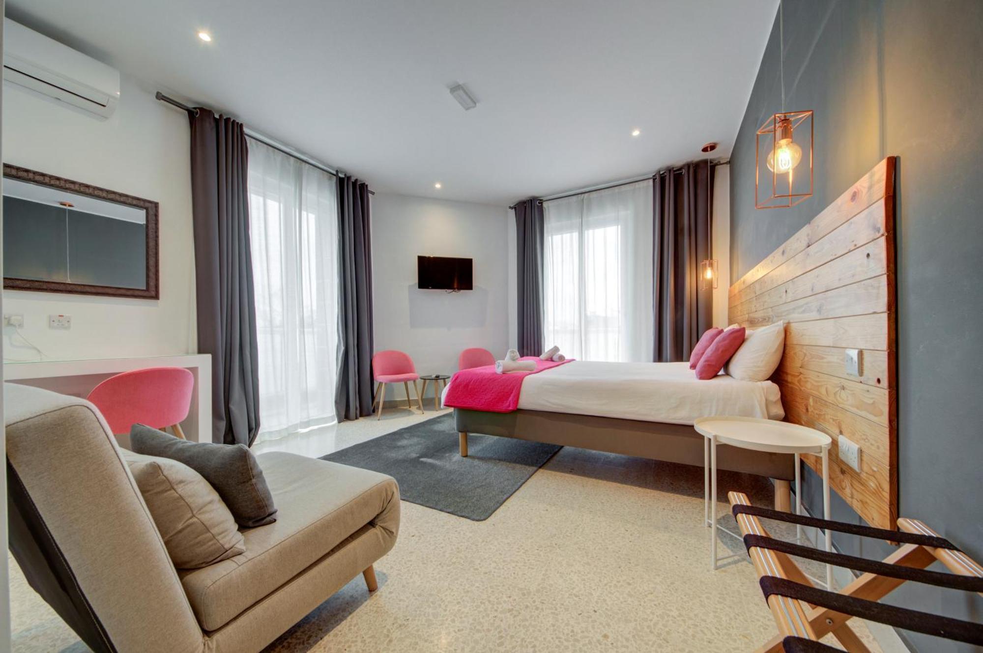 Caro Boutique Guest House San Gwann Экстерьер фото