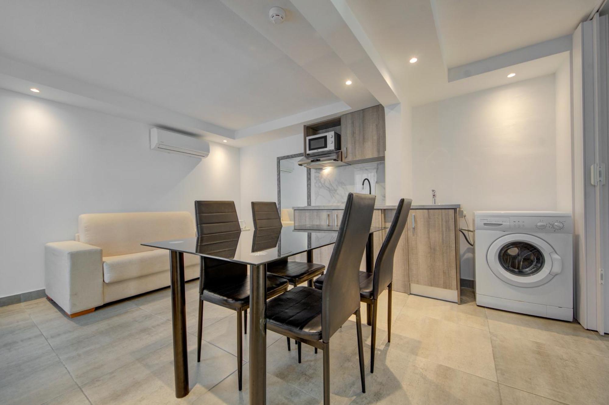 Caro Boutique Guest House San Gwann Экстерьер фото