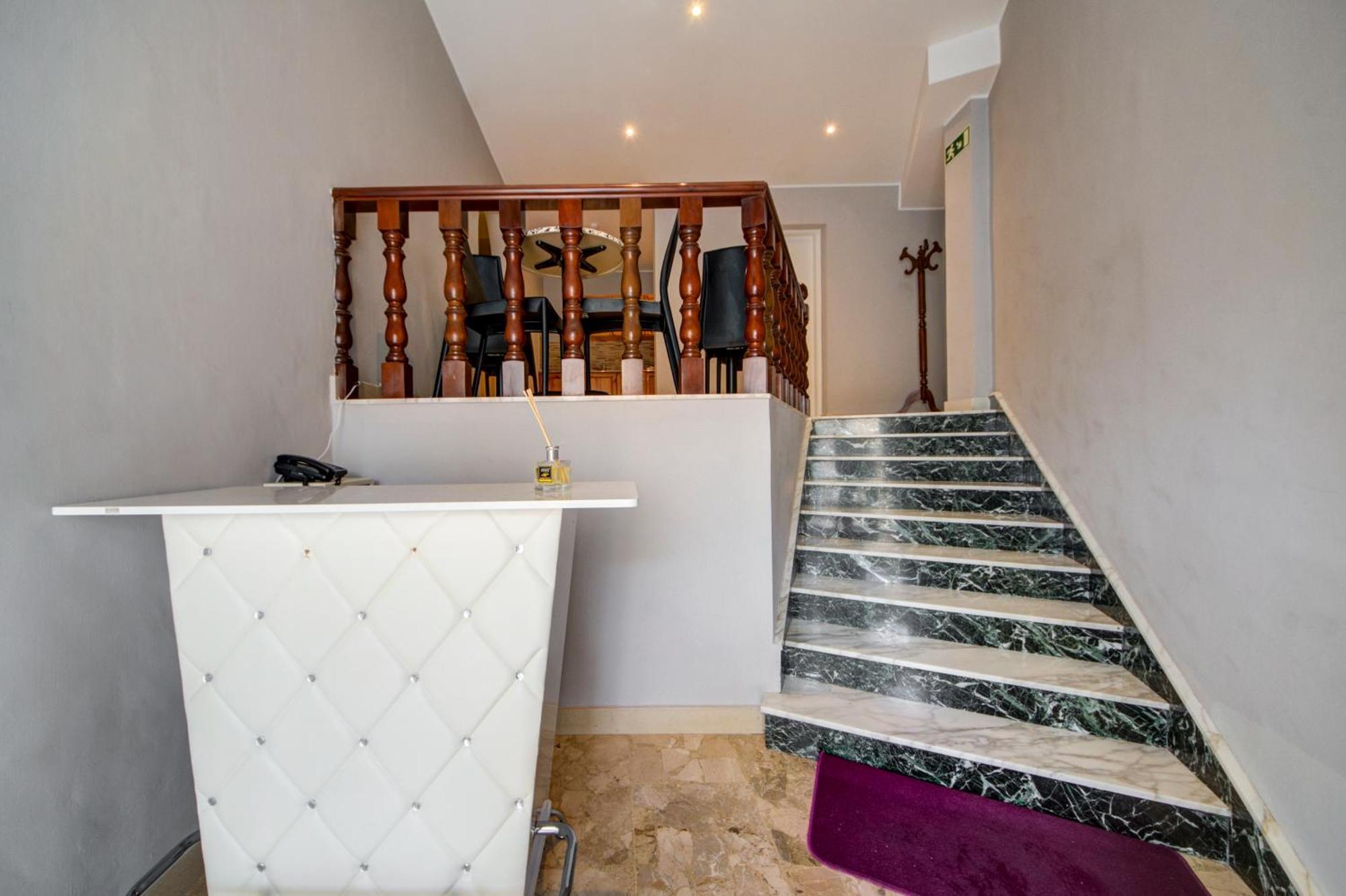 Caro Boutique Guest House San Gwann Экстерьер фото