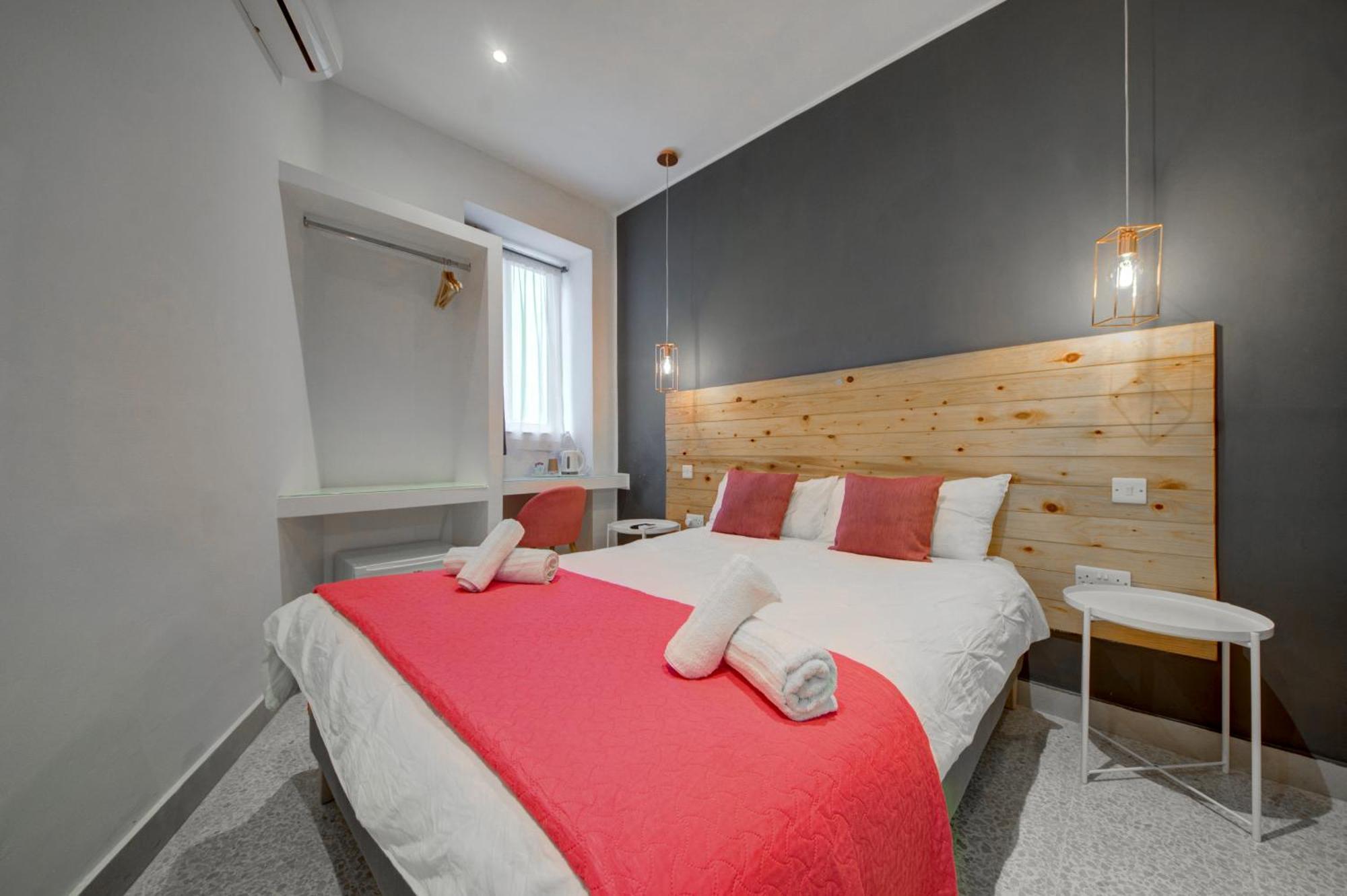 Caro Boutique Guest House San Gwann Экстерьер фото