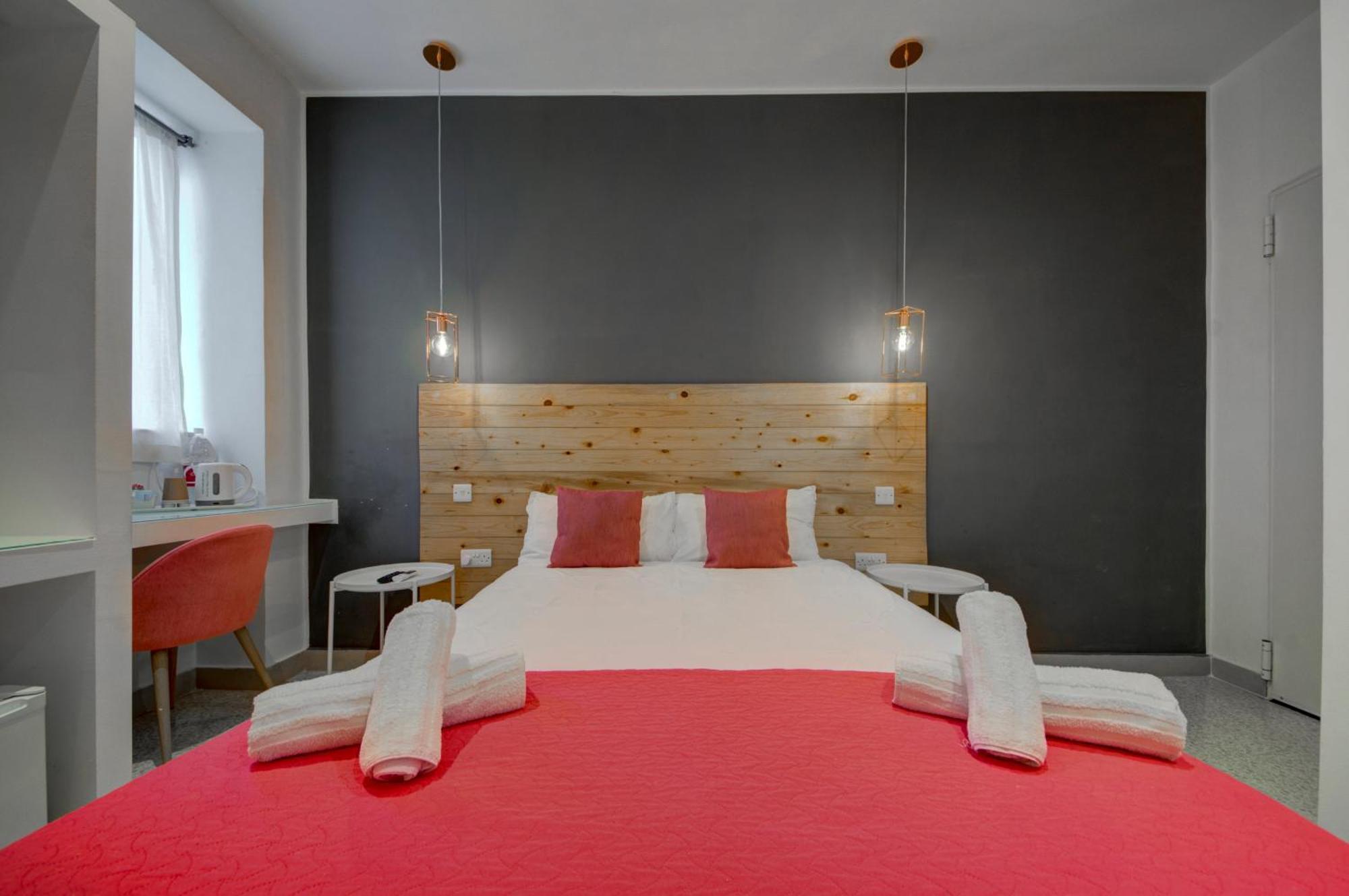 Caro Boutique Guest House San Gwann Экстерьер фото
