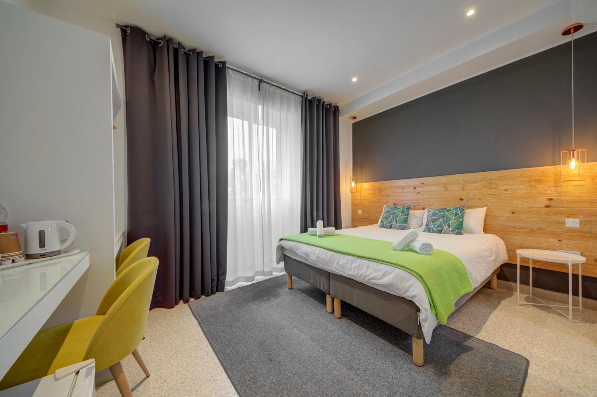Caro Boutique Guest House San Gwann Экстерьер фото